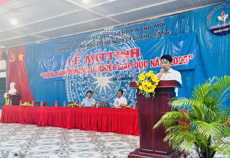 Sáng ngày 30/8/2023 UBND thị trấn Mỹ Luông tổ chức Lễ mít tinh hưởng ứng Tháng hành động vì sự nghiệp giáo dục và Ngày toàn dân đưa trẻ đến trường năm 2023